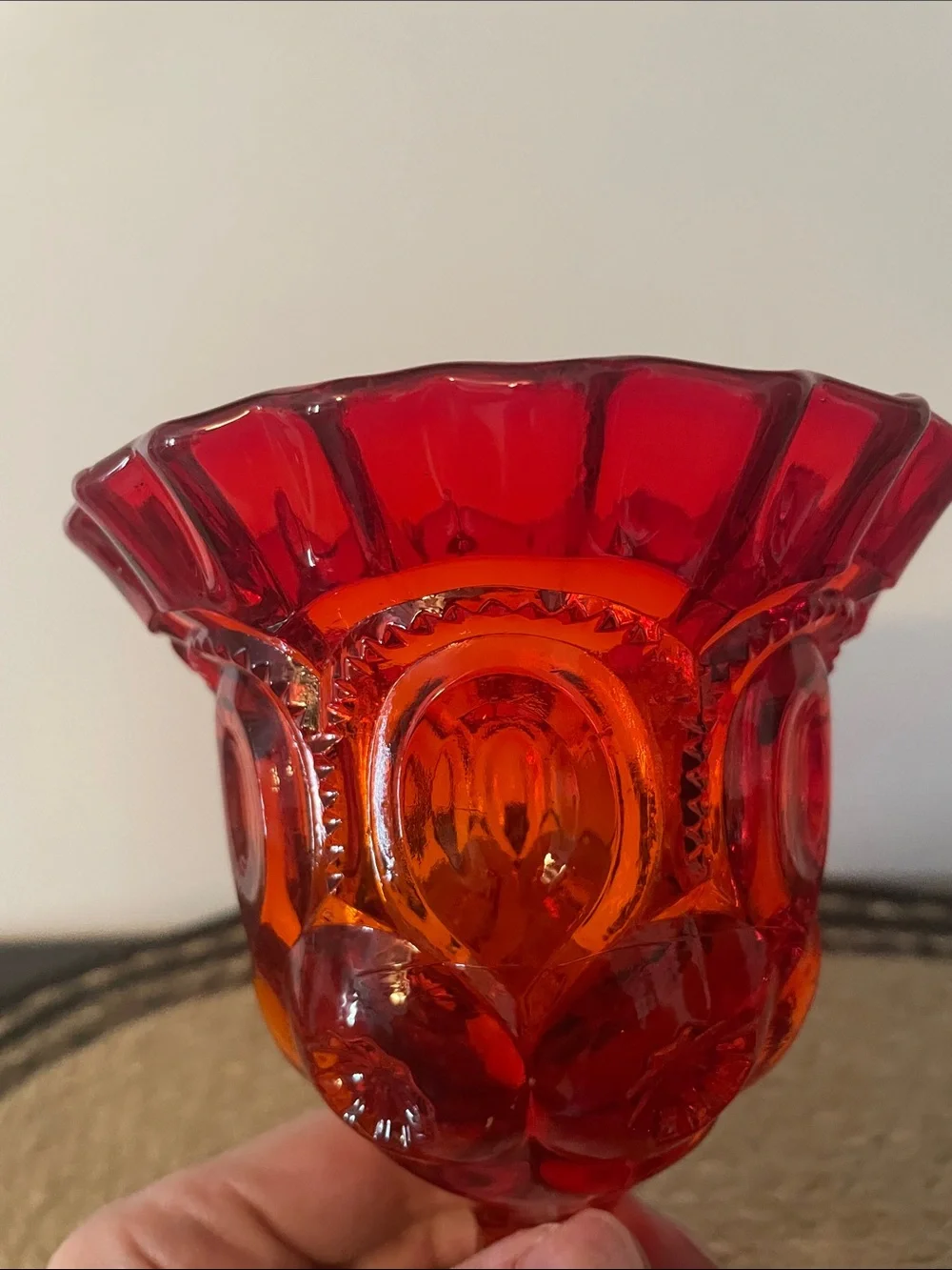 L.E. Smith Moon & Stars Art Glass Amberina Crimped Comport Ruffled Bowl.